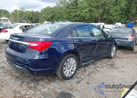 2013 Chrysler 200 Lx из США, поврежденный, VIN 1C3CCBAG1DN726734